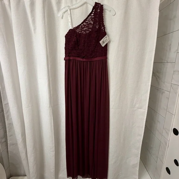 Formal Wine Lace Top One-Shoulder Gown Size 8 NWT BEAT THE FORMAL RUSH 👠🎩 - Picture 2 of 4